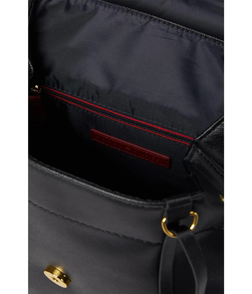 商品Tommy Hilfiger|Gia II Gifting Hang Tag Medium Envelope Flap Backpack w/ Hangoff-High Shine Saffiano PVC,价格¥412,第3张图片详细描述
