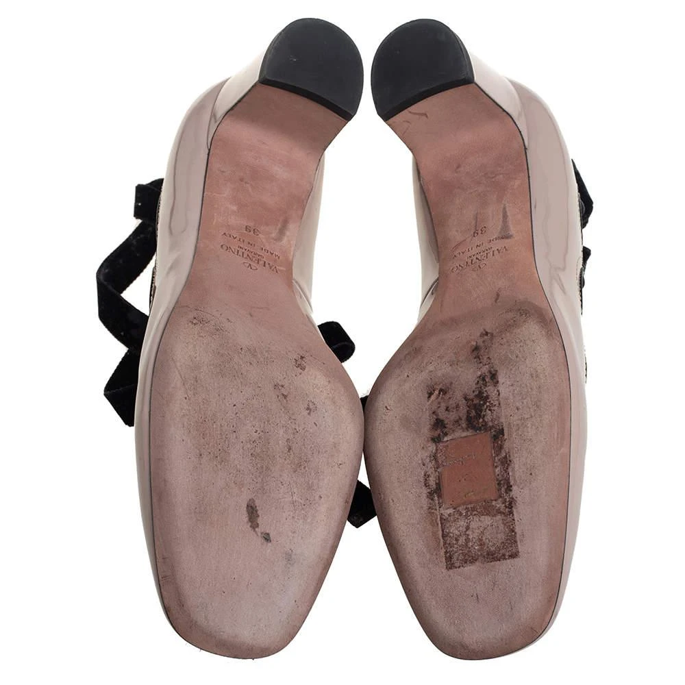 Valentino Beige/Black Square Toe Crisscross Lace-Up Pumps Size 39 商品