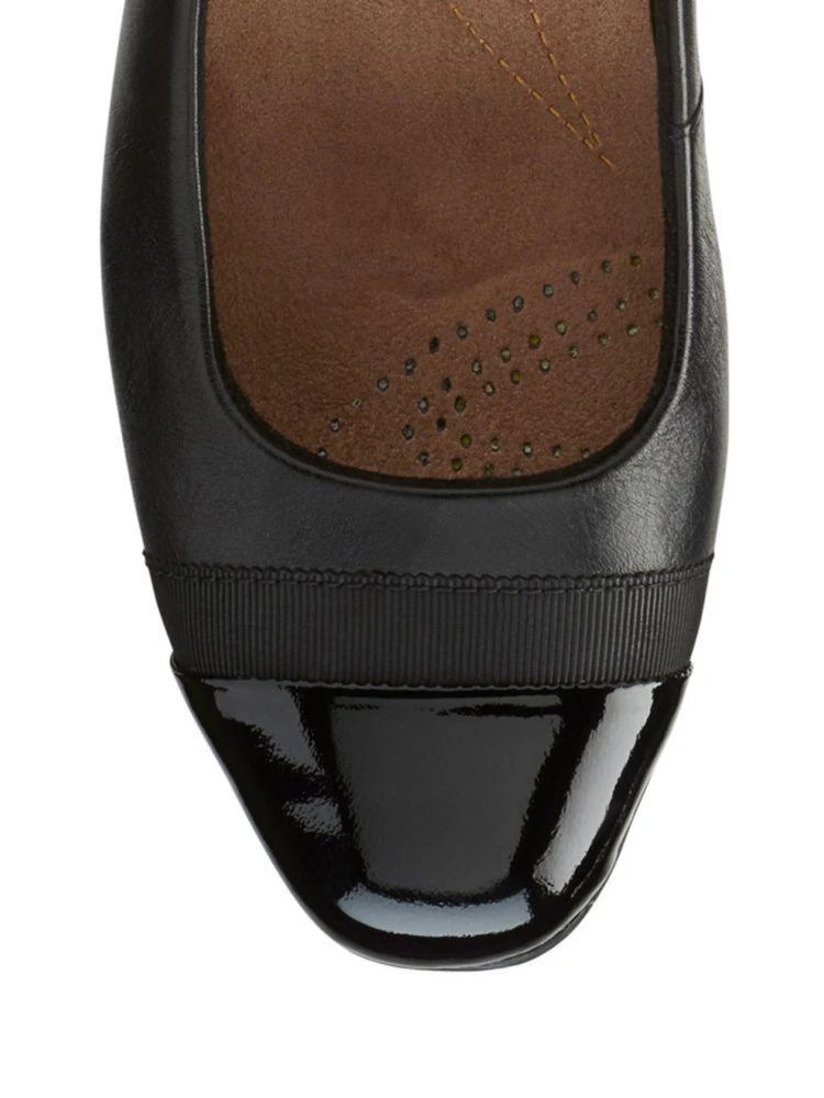 商品Clarks|Keesha Rose Leather Cap Toe Heels,价格¥752,第5张图片详细描述