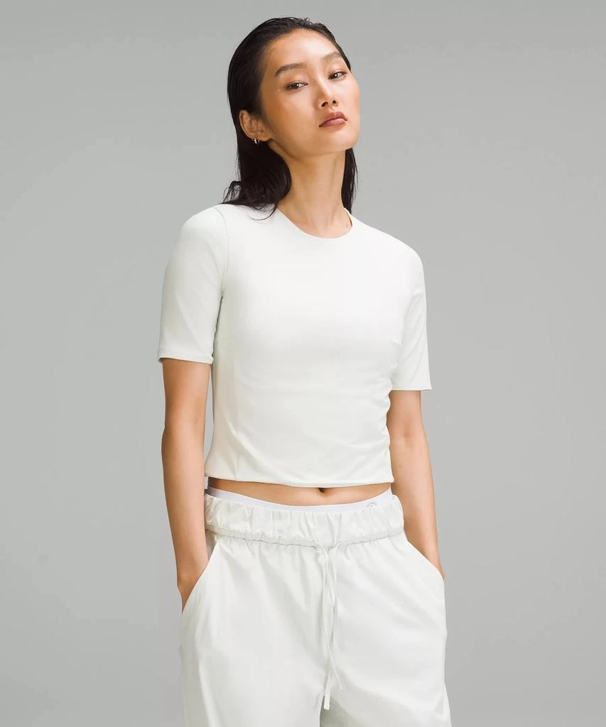 商品Lululemon|Tight-Fit Lined T-Shirt,价格¥345,第4张图片详细描述