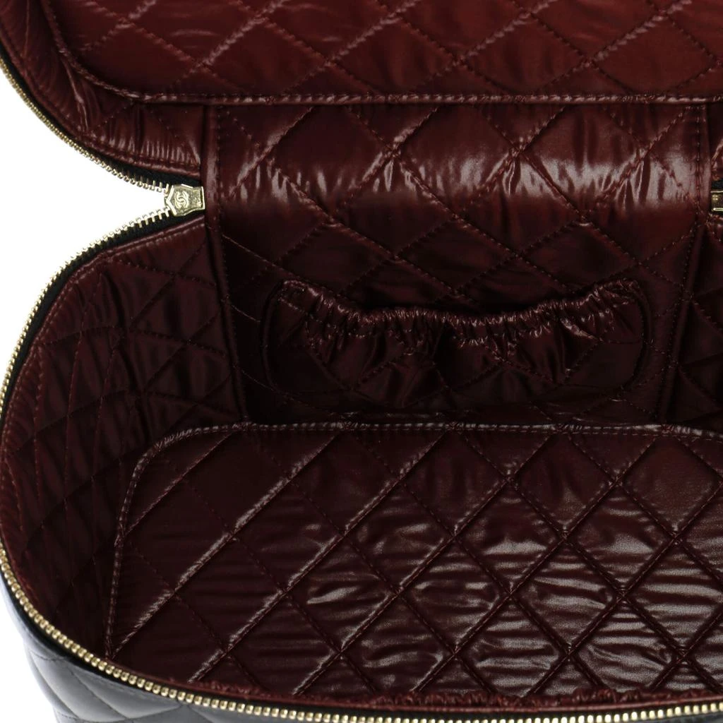 商品[二手商品] Chanel|Cosmetic Case Quilted Lambskin Small,价格¥19119,第4张图片详细描述