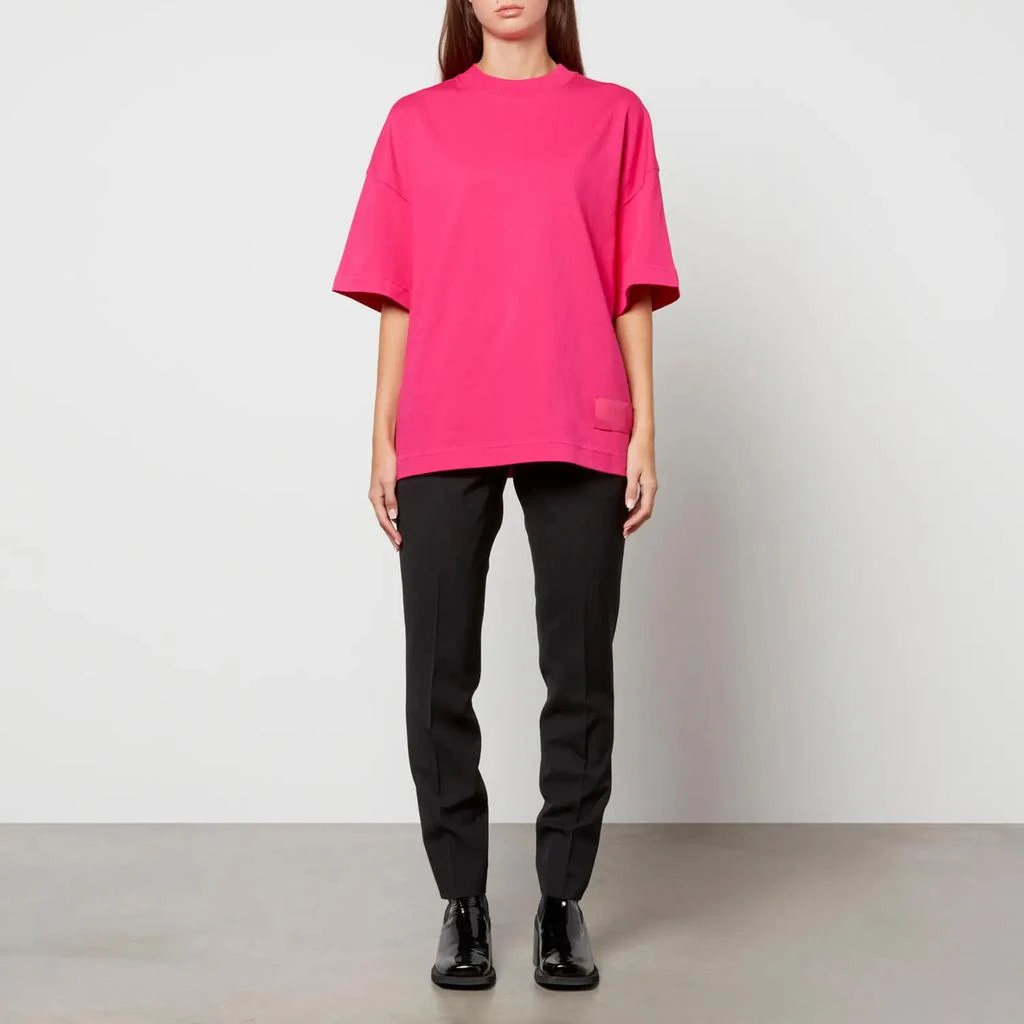 商品AMI|AMI Women's Satin Label T-Shirt,价格¥576,第3张图片详细描述