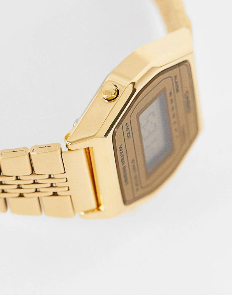 商品Casio|Casio Vintage unisex digital bracelet watch in gold LA690WEGA-9EF,价格¥493,第4张图片详细描述