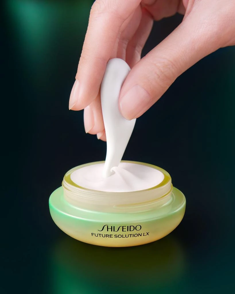 商品Shiseido|Future Solution LX Legendary Enmei Ultimate Brilliance Eye Cream, 0.54 oz.,价格¥2672,第3张图片详细描述