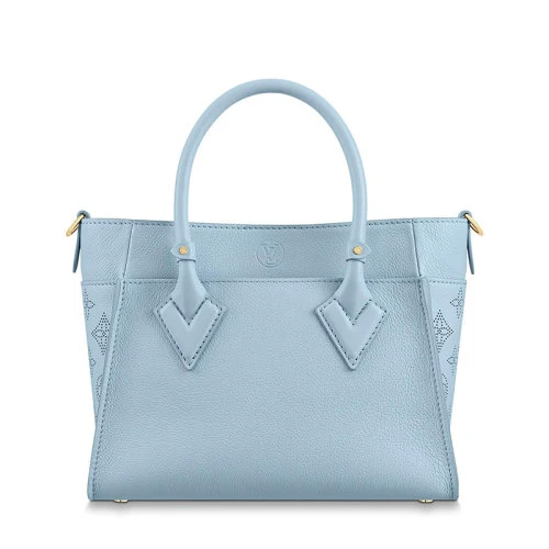 【预售十天】Louis Vuitton/路易威登 ON MY SIDE系列 女士云蓝色牛皮革穿孔牛皮饰边金扣配可拆卸肩带单肩斜挎手提包M59432 商品