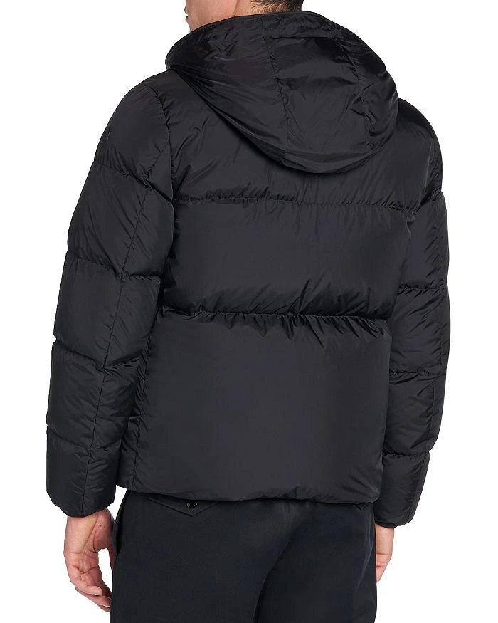 商品Moncler|Montcla Down Jacket,价格¥16088,第3张图片详细描述