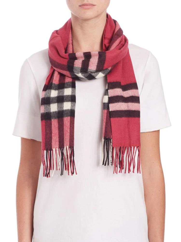 商品Burberry|Fuschia Giant Check Cashmere Scarf,价格¥3260,第1张图片