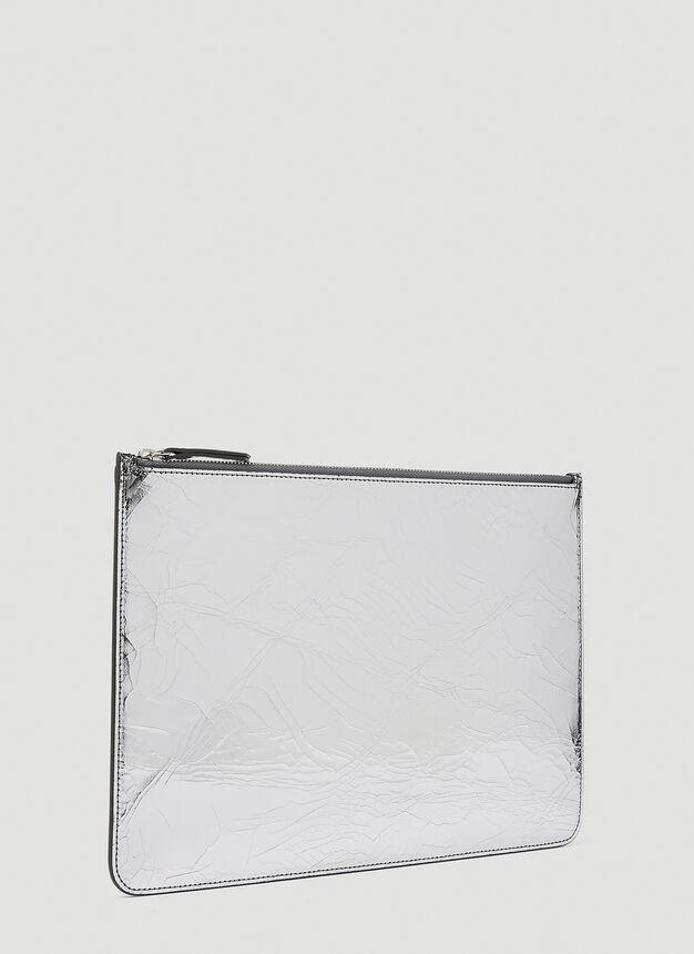 商品MAISON MARGIELA|Four Stitch Metallic Pouch in Silver,价格¥3141,第4张图片详细描述