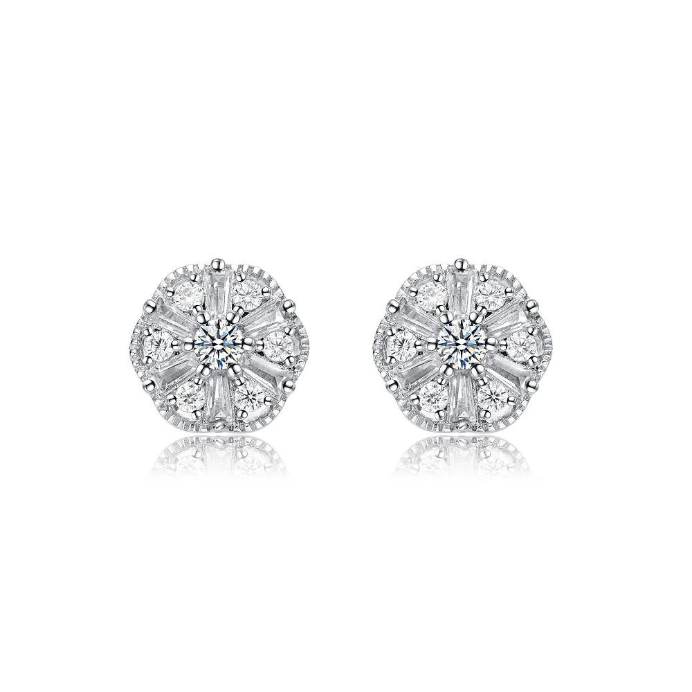 商品Rachel Glauber|White Gold Plated Cubic Zirconia Stud Earrings,价格¥393,第3张图片详细描述