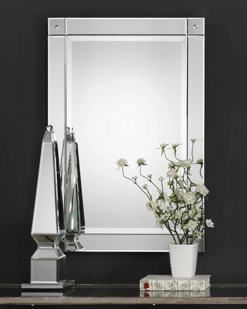 商品Mirror with Convex Detailed Corners,价格¥2132,第2张图片详细描述
