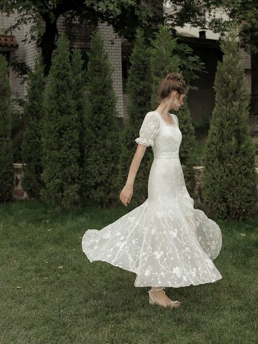 BAU BY BRIDE AND YOU]PENELOPE Square Neck Flared Dress 价格
