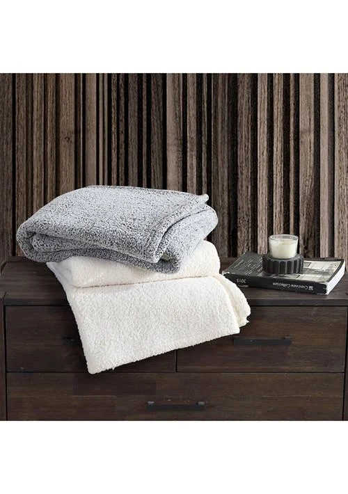 商品Eddie Bauer|Bauer Eb Solid Mingled 1 Piece Sherpa Throw,价格¥136,第4张图片详细描述
