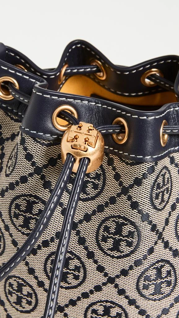 商品Tory Burch|Tory Burch 汤丽柏琦 T 交织字母提花迷你桶包,价格¥2794,第4张图片详细描述