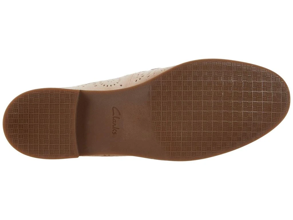商品Clarks|Trish Calla,价格¥374,第3张图片详细描述