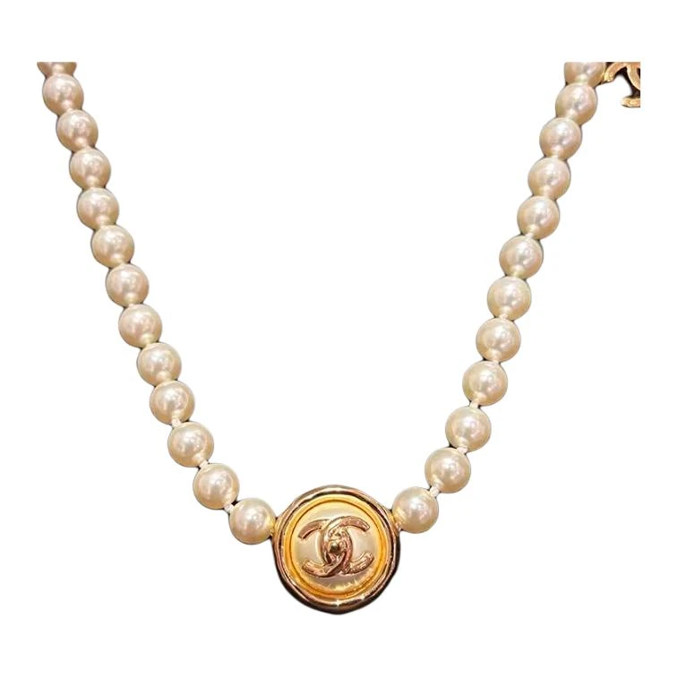 商品[国内直发] Chanel|【24A新品】 香奈儿 双C造型 金属 树脂 人造珍珠 项链 男女同款情侣款 白色,价格¥11537,第1张图片