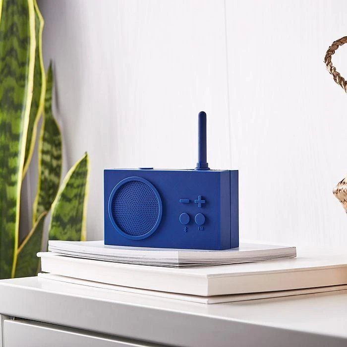商品Lexon|Radio Bluetooth Speaker,价格¥450,第3张图片详细描述
