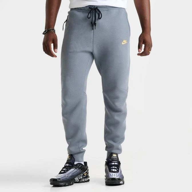 商品NIKE|Men's Nike Sportswear Tech Fleece Jogger Pants,价格¥941,第1张图片