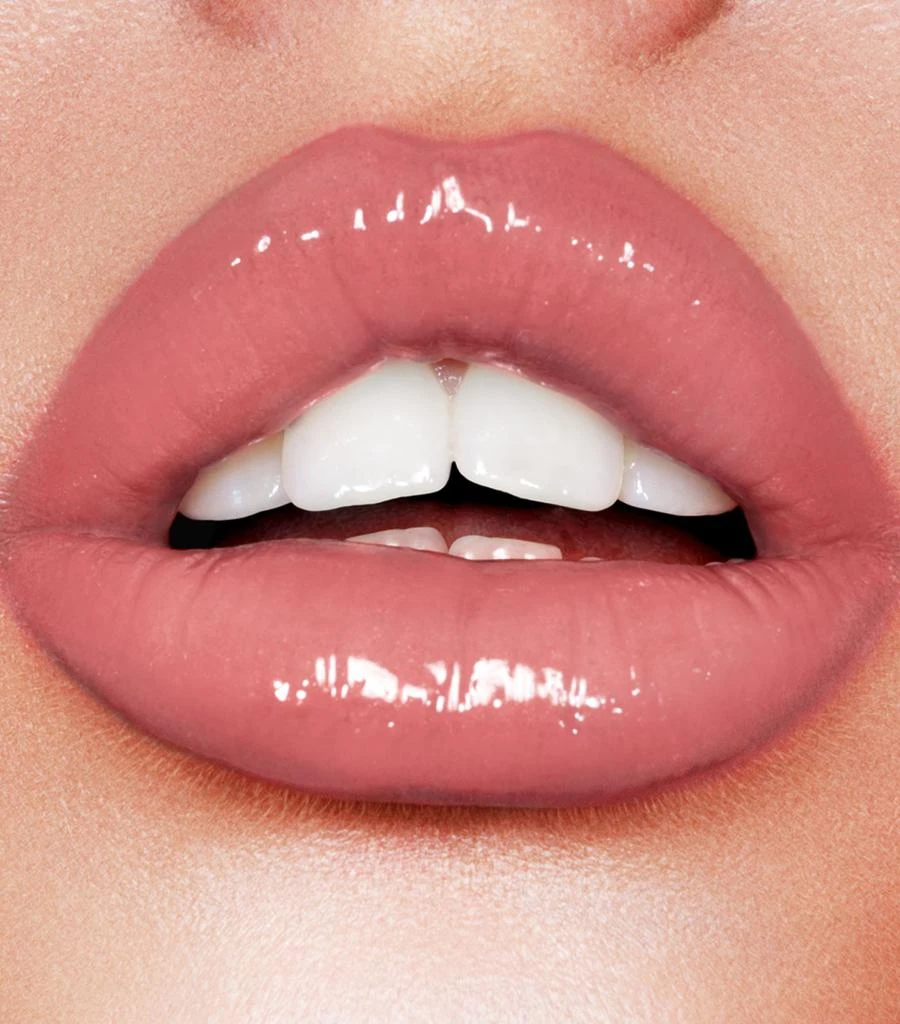 商品Charlotte Tilbury|液体唇彩 Latex Love Lipgloss,价格¥253,第2张图片详细描述