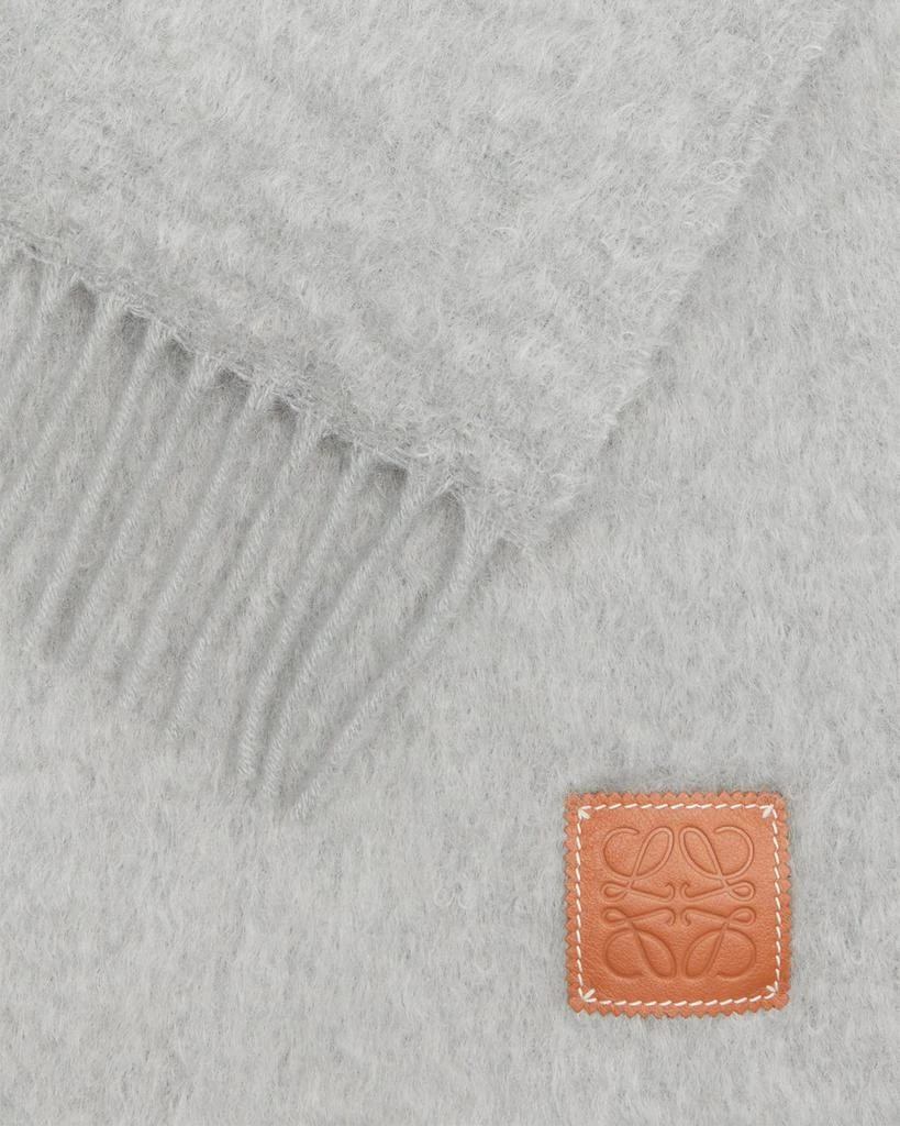 商品Loewe|Anagram Mohair Fringe Scarf,价格¥2441,第4张图片详细描述