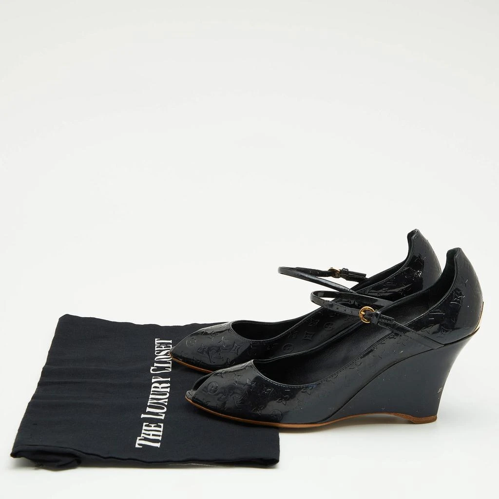 Louis Vuitton Navy Blue Monogram Patent Leather Peep Toe Ankle Strap Wedge Pumps Size 38.5 商品