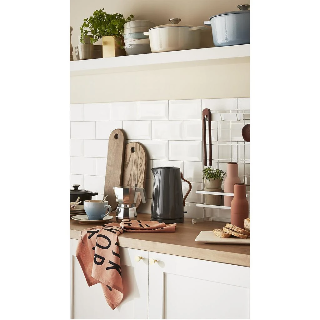 商品Stelton|Stelton Emma Electric Kettle - 1.2L - Grey,价格¥1647,第3张图片详细描述