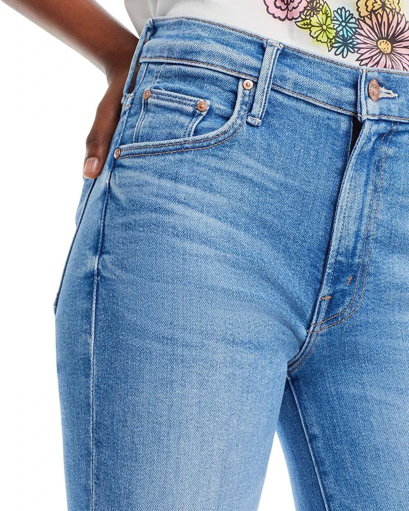 商品MOTHER|The Insider High Rise Crop Step Fray Bootcut Jeans,价格¥1292,第5张图片详细描述