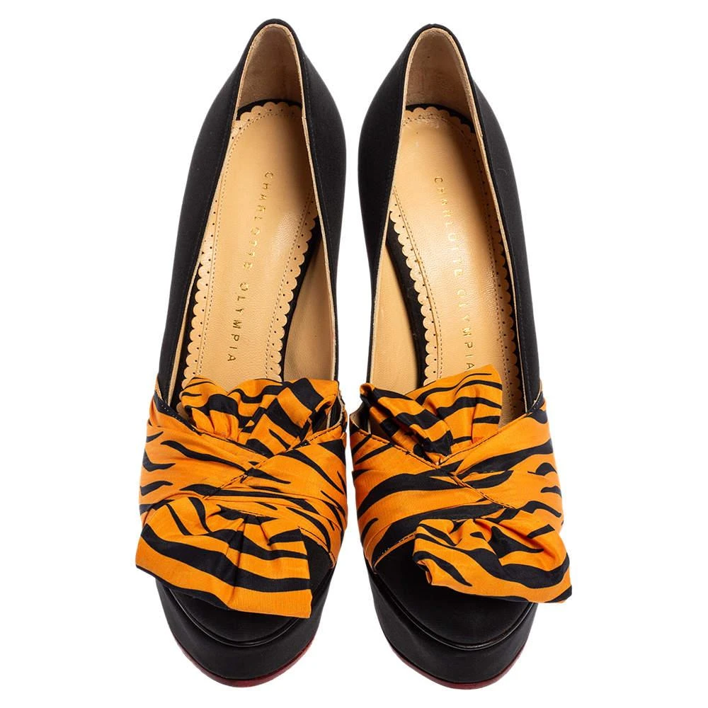 商品[二手商品] Charlotte Olympia|Charlotte Olympia Black/Orange Zebra Print Satin Dolly Bow Pumps Size 37.5,价格¥1199,第3张图片详细描述
