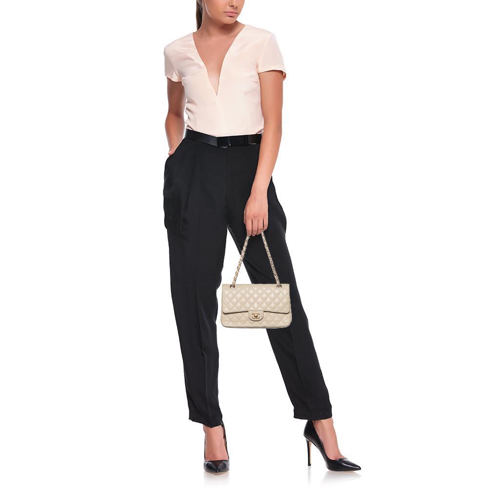 商品[二手商品] Chanel|Chanel Cream Quilted Leather Medium Classic Double Flap Bag,价格¥34547,第4张图片详细描述