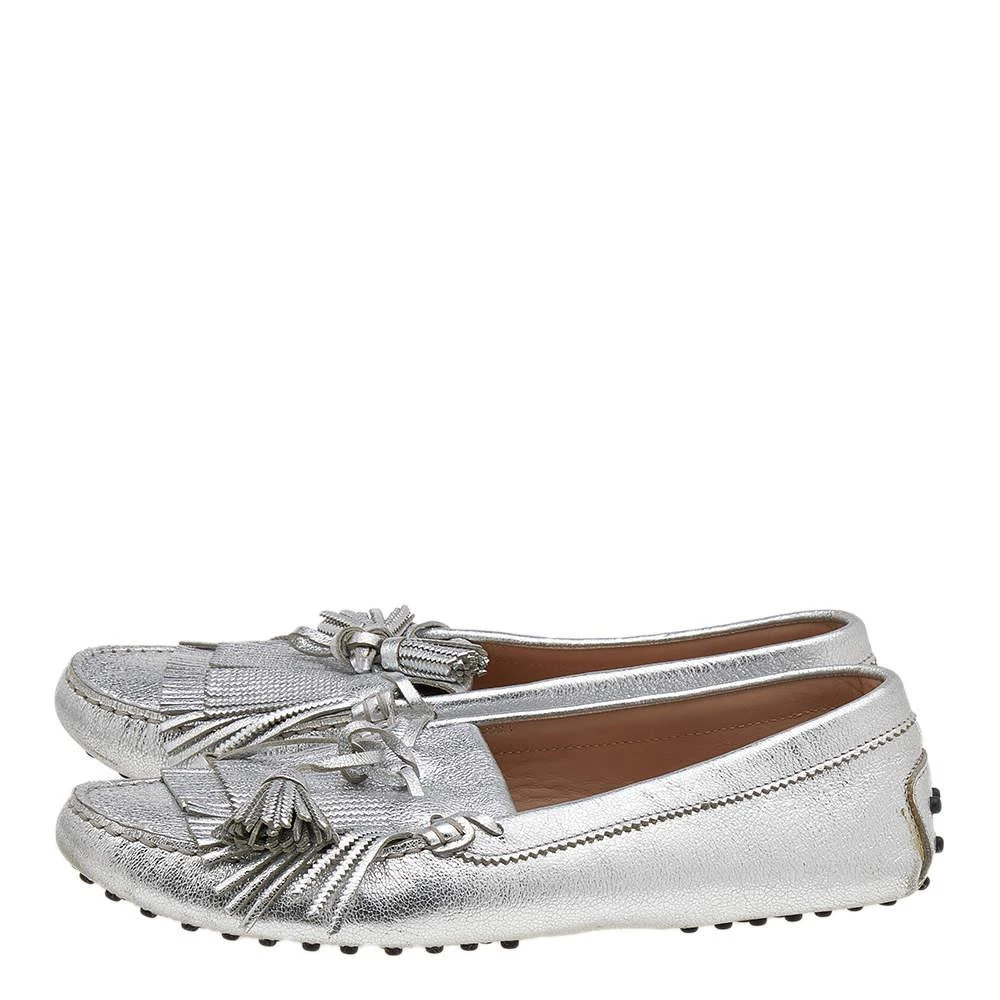 商品[二手商品] Tod's|Tod's Silver Leather Tassel Bow And Fringe Slip On Loafers Size 39,价格¥3374,第4张图片详细描述
