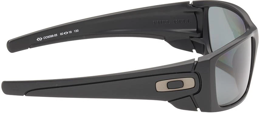 商品Oakley|Black Fuel Cell Sunglasses,价格¥551,第2张图片详细描述