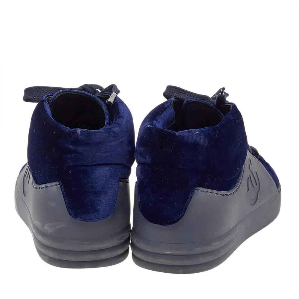 商品[二手商品] Chanel|Chanel Navy Blue Velvet And Rubber CC High Top Sneakers Size 37.5,价格¥2095,第5张图片详细描述