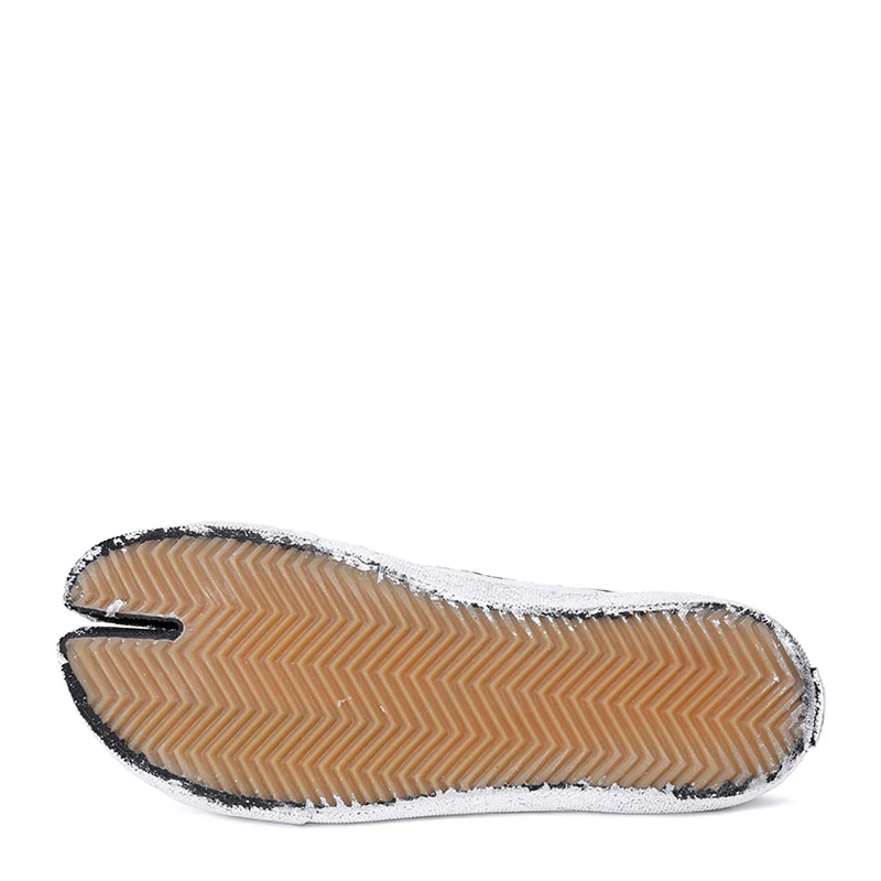 Maison Margiela Tabi 女士黑色银泼墨分趾矮帮板鞋  S58WS0110-P2519-H1130 商品
