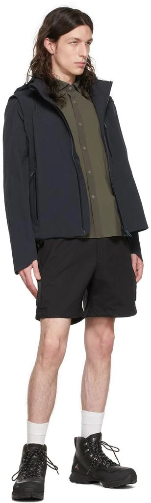 商品DESCENTE|Black Cotton Shorts,价格¥741,第4张图片详细描述