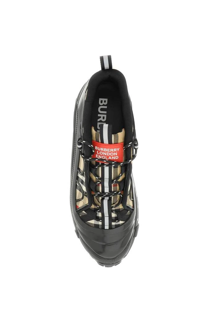 商品Burberry|Burberry arthur tartan sneakers,价格¥4632,第2张图片详细描述