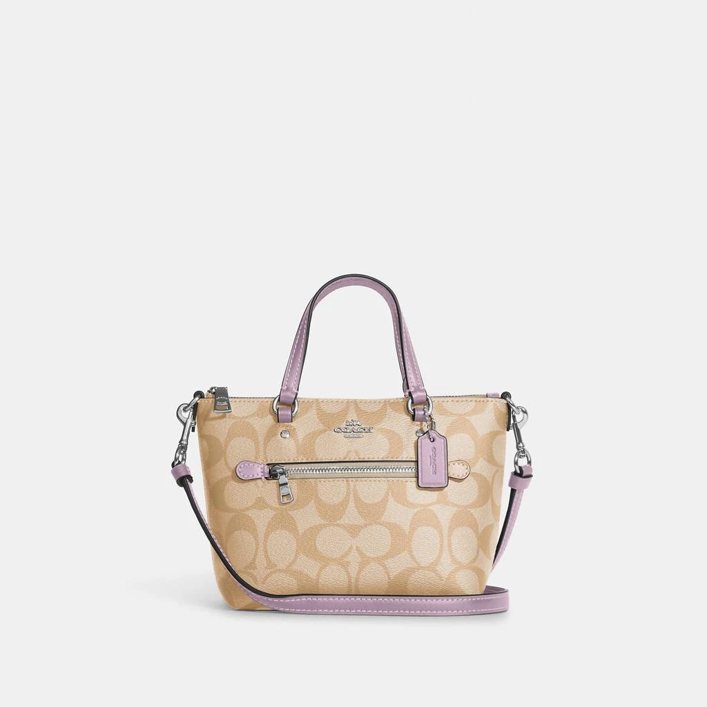商品Coach|Coach Outlet Mini Gallery Crossbody In Signature Canvas,价格¥1038,第4张图片详细描述