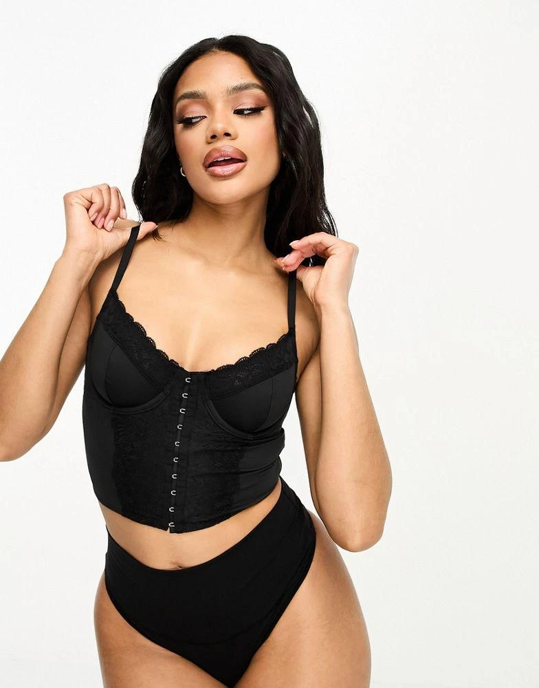 商品Gilly Hicks|Gilly Hicks hook and eye corset bralette in black,价格¥152,第2张图片详细描述