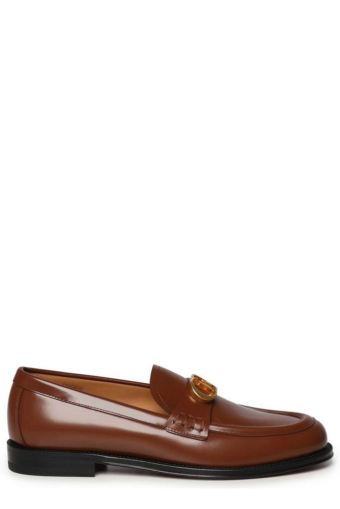 baf06800-9d9a-3e21-aa73-