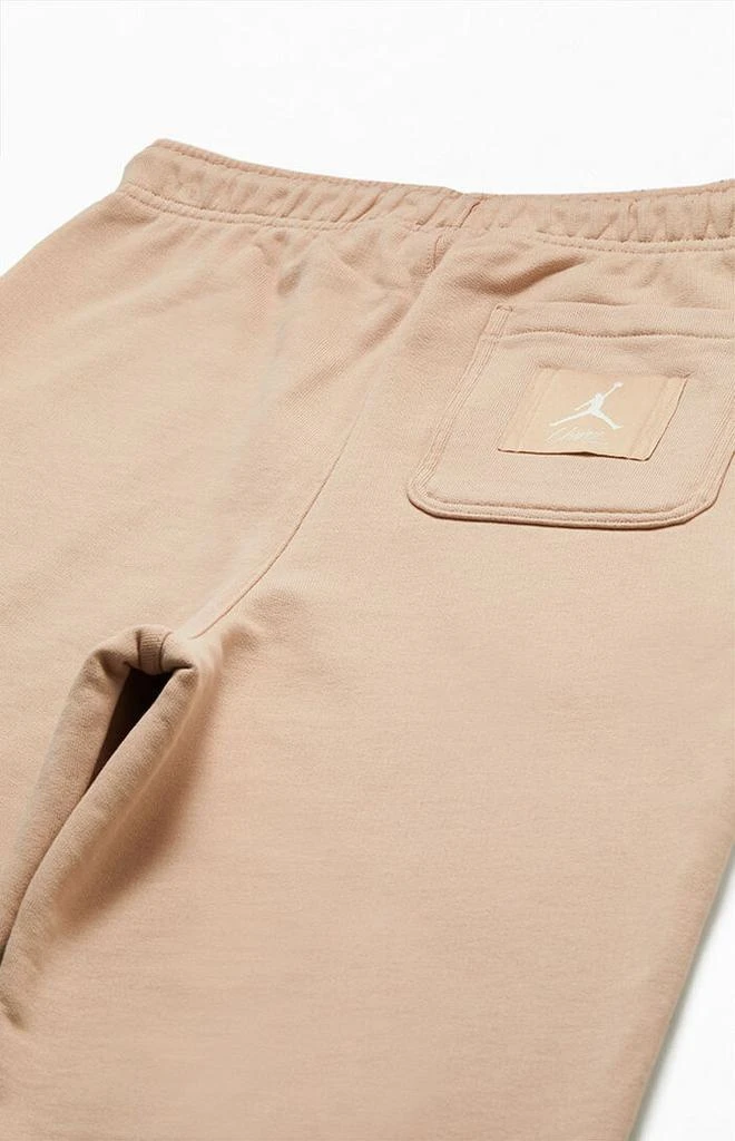 x Union Beige Fleece Sweatpants 商品