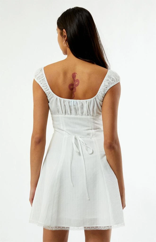 商品Your Favorite|Maggie Tie Front Ruched Mini Dress,价格¥318,第5张图片详细描述