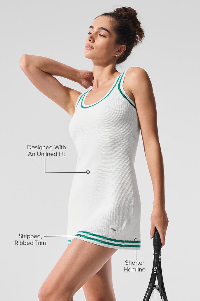 関税負担なし◆ALO Yoga◆Tennis Club ニットドレス ロゴ Tennis Club Sweater Knit Dress - Black/Ivory | ALO