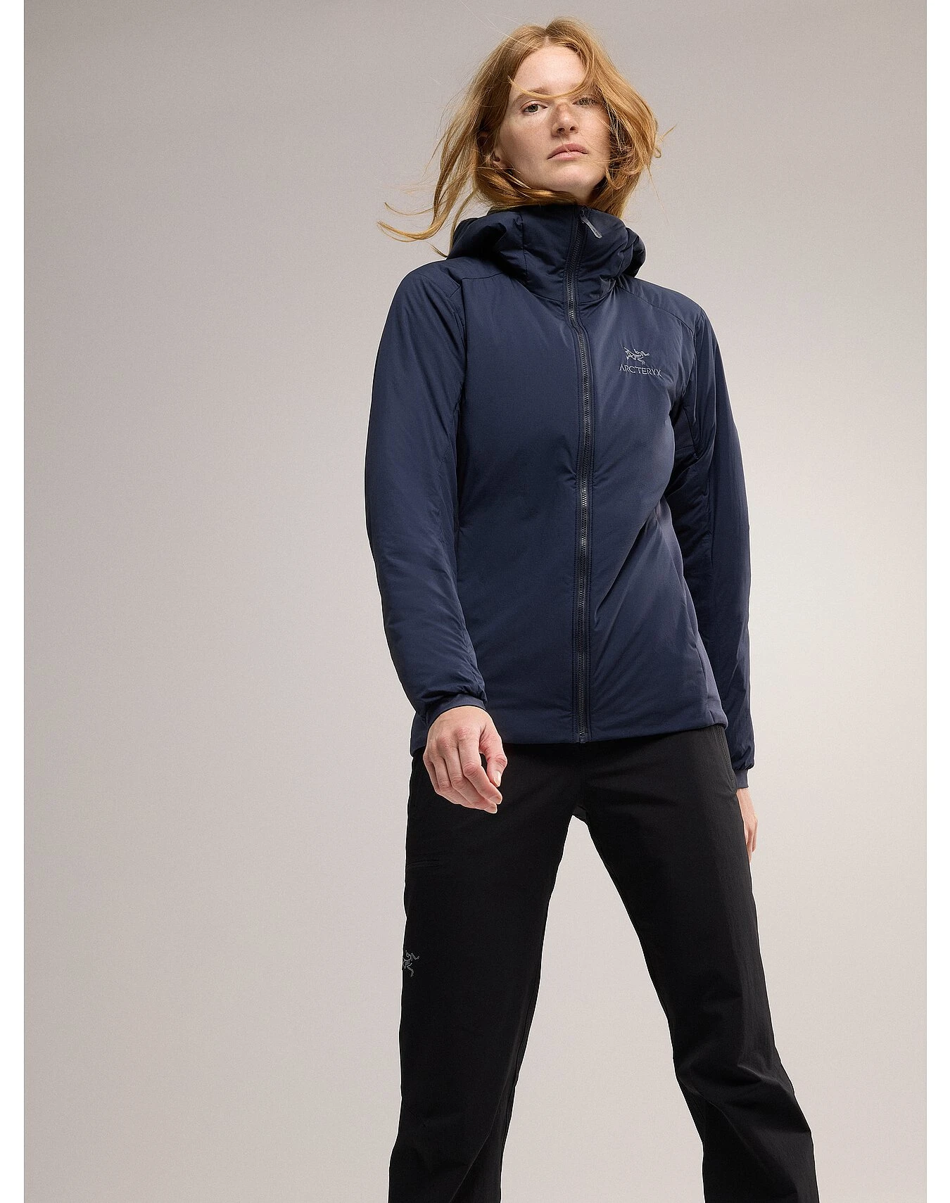 商品Arc'teryx|Arc'teryx 女士户外冲锋衣 X000006780BLACKSAPPHIRE 蓝色,价格¥2744,第3张图片详细描述