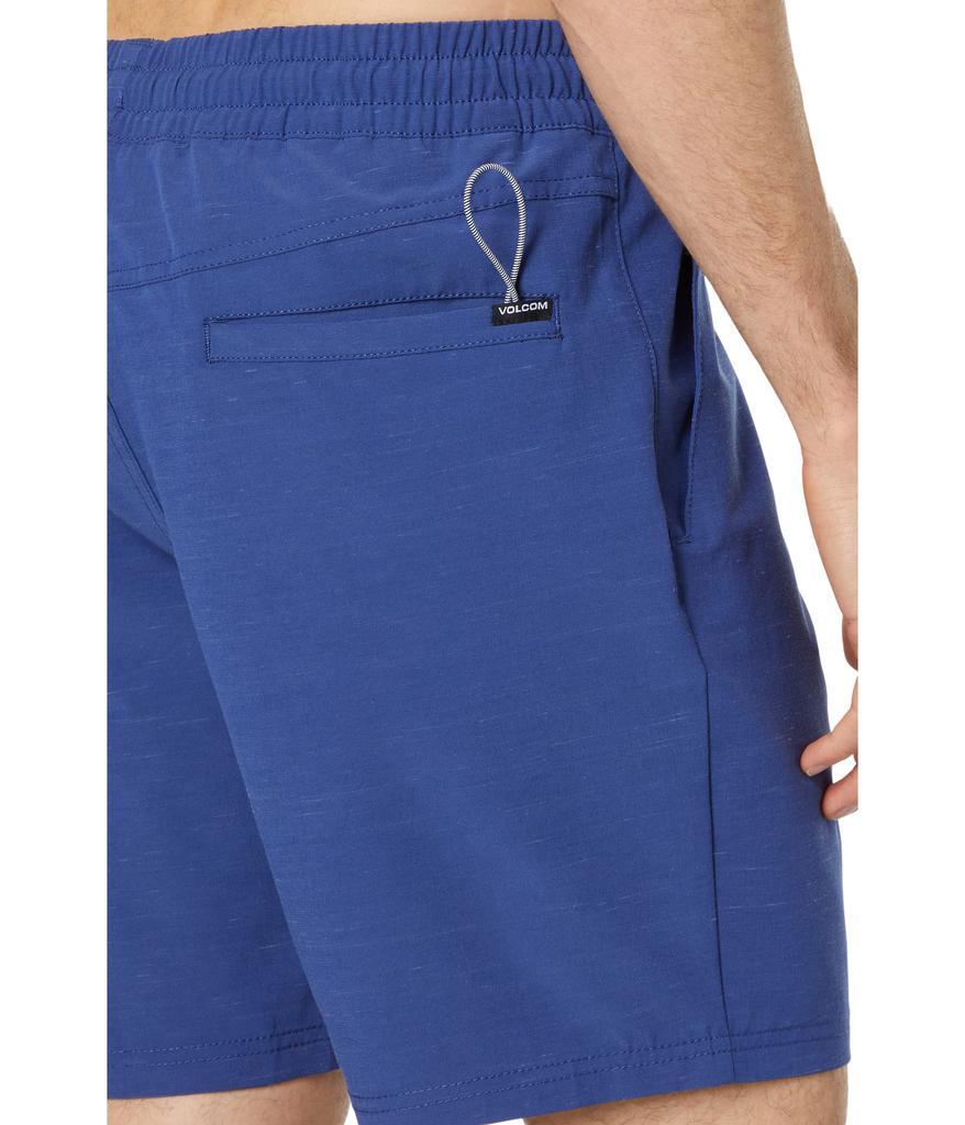 商品Volcom|Understoned 18" Hybrid Shorts,价格¥282-¥302,第5张图片详细描述