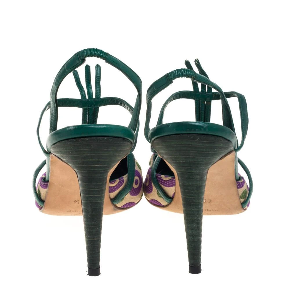 商品[二手商品] Manolo Blahnik|Manolo Blahnik Multicolor Printed Fabric And Leather Pointed Toe Slingback Sandals Size 40.5,价格¥1183,第5张图片详细描述