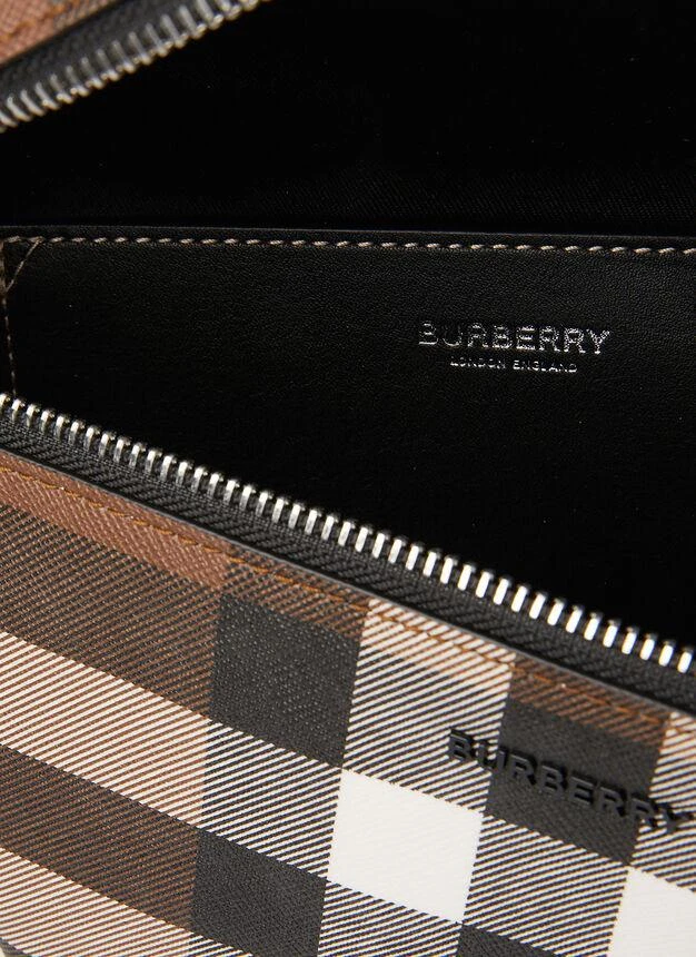 商品Burberry|Cason Belt Bag in Brown,价格¥7106,第5张图片详细描述