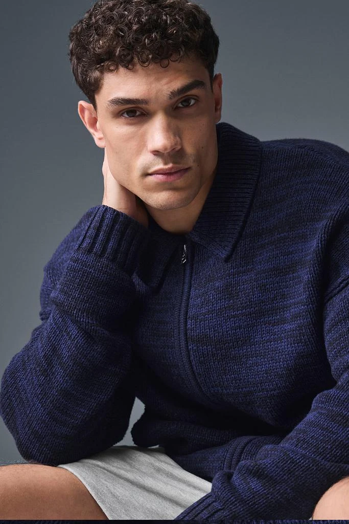 商品Alo|Heritage Full Zip Sweater - Navy Multi,价格¥1735,第4张图片详细描述