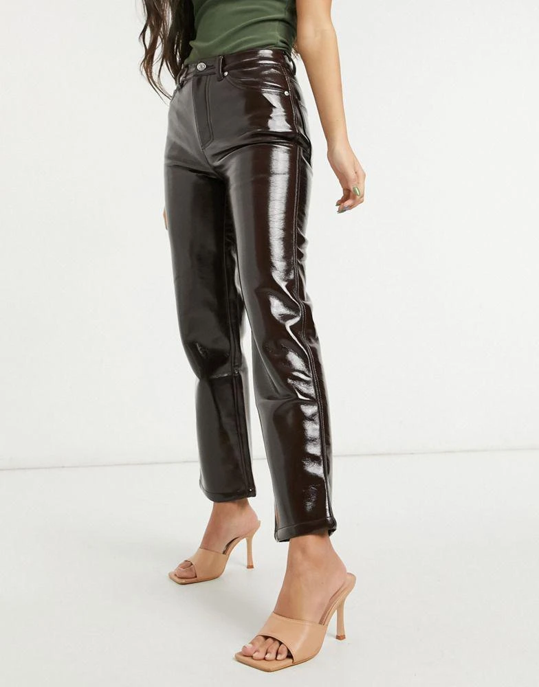 商品ASOS|ASOS DESIGN Petite mid rise '90's' straight leg jeans in oxblood vinyl,价格¥182,第4张图片详细描述