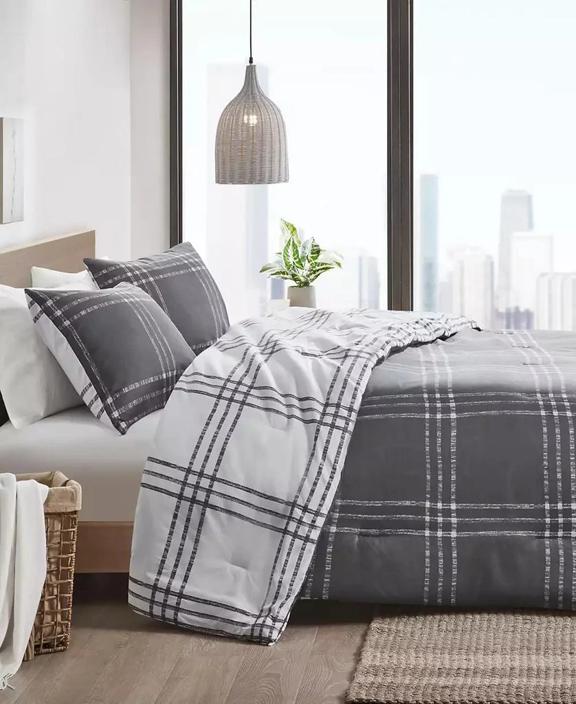 Pike Plaid Reversible Comforter Set 商品