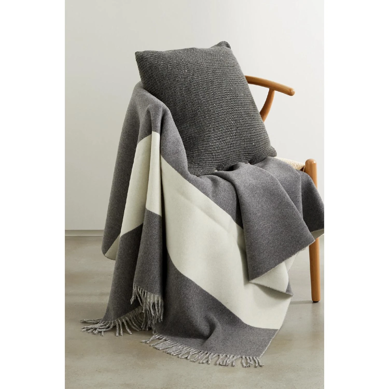 包邮包税【预售7天发货】 BRUNELLO CUCINELLI 23秋冬 女士 家居用品 亮片缀饰罗纹羊绒真丝混纺靠垫 24772899113509082 ML7305E02CJ079  商品