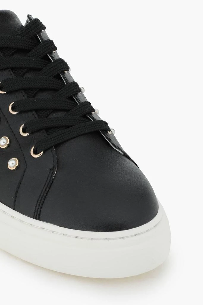 商品Stuart Weitzman|Tillie faux pearl-embellished leather sneakers,价格¥676,第4张图片详细描述