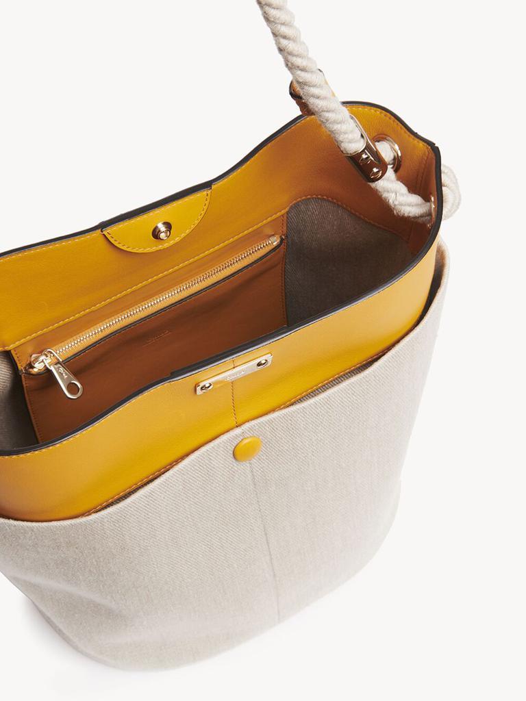 商品Chloé|Medium key bucket bag,价格¥5427,第6张图片详细描述